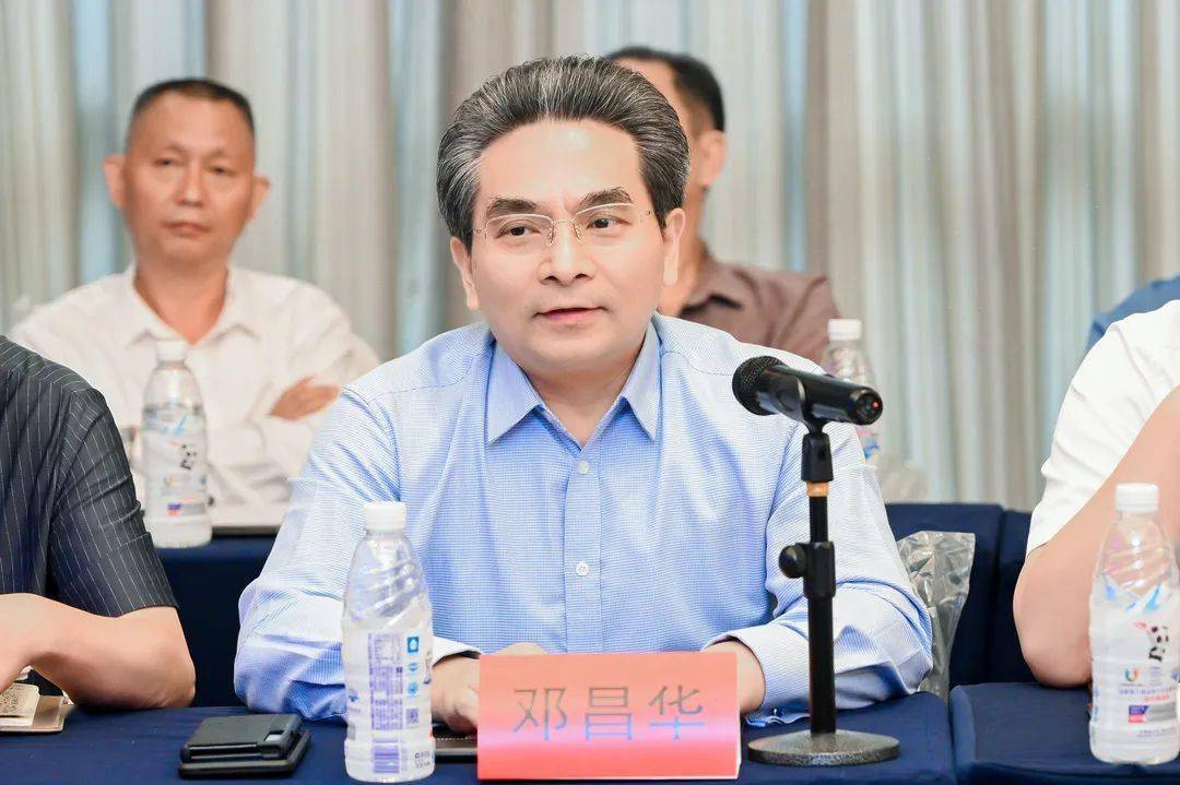 簡(jiǎn)陽(yáng)樊昌華最新消息，揭秘樊昌華的新動(dòng)態(tài)與成就